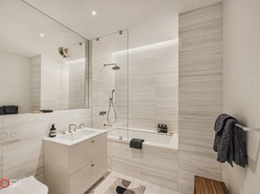 6 West 20th Street 5, New York NY 10011