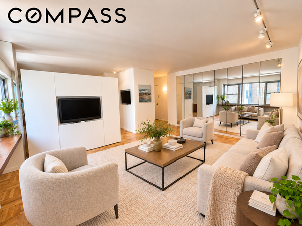20 East 9th Street 6T, New York NY 10003