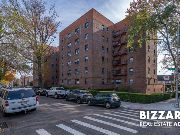 147-14 84th Road 5A, Queens NY 11435
