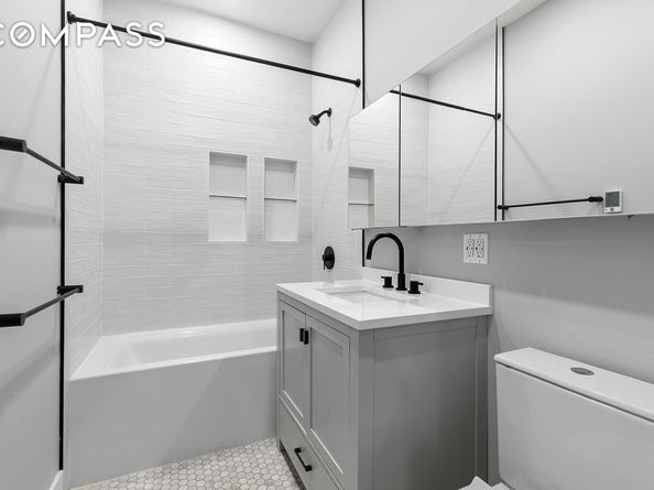 434 Throop Avenue 2, Brooklyn NY 11221