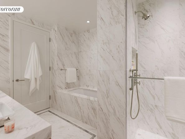 400 East 84th Street 26A, New York NY 10028