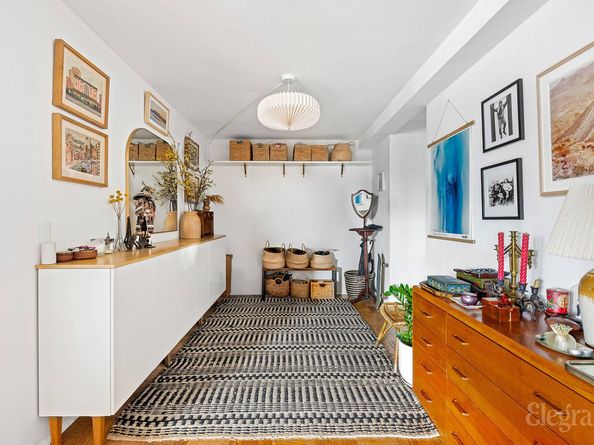 212 East Broadway G1205, New York NY 10002-2010