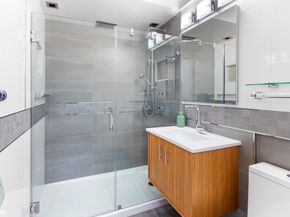 5700 Arlington Avenue 21R, Bronx NY 10471