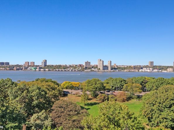 11 Riverside Drive 9DEW, New York NY 10023