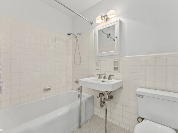 11 Riverside Drive 9DEW, New York NY 10023