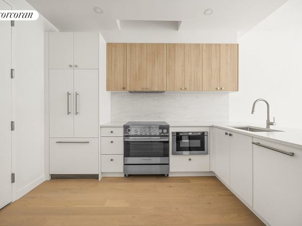 48 Stanhope Street 1R, Brooklyn NY 11221