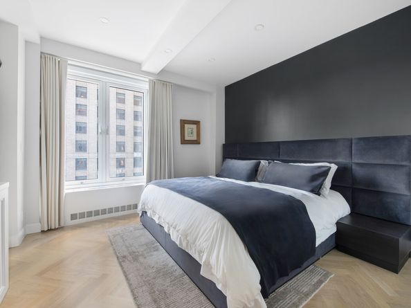 100 Central Park S 6A, New York NY 10019