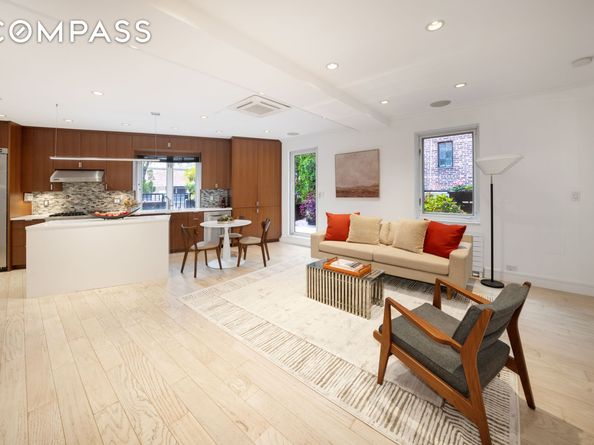 314 East 41st Street PH2B, New York NY 10017