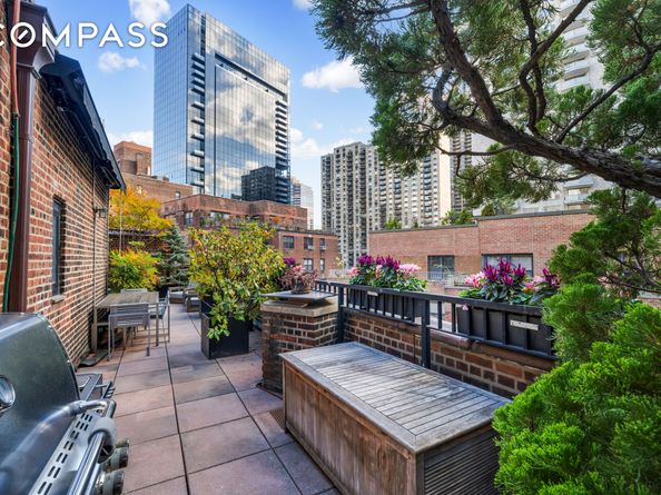 314 East 41st Street PH2B, New York NY 10017