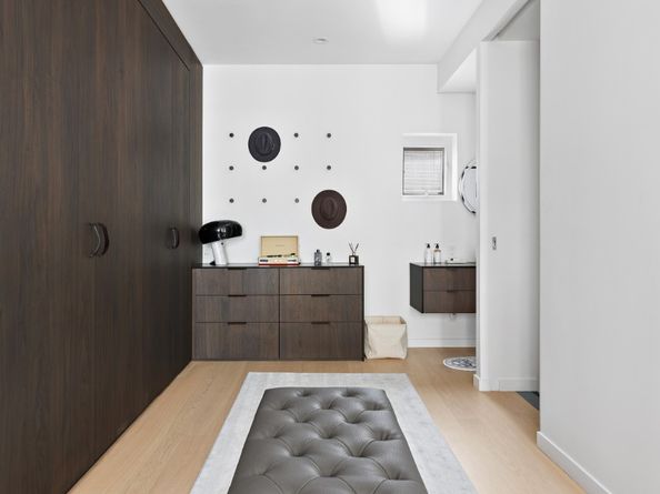 128 East 38th Street 1, New York NY 10016