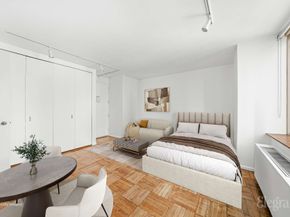 236 East 47th Street 33D, New York NY 10017