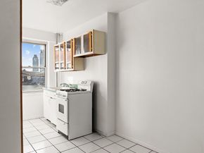 473 Fdr Drive K1401, New York NY 10002