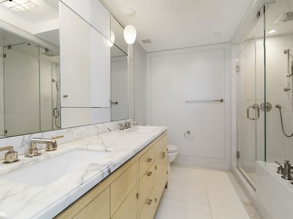 21 East 61st Street 3C, New York NY 10065