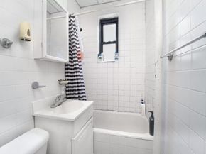 21-67 33rd Street 3A, Queens NY 11105