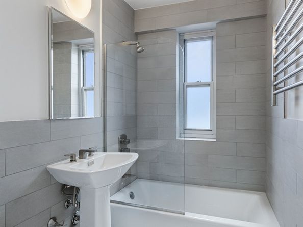 568 Grand Street J2004, New York NY 10002