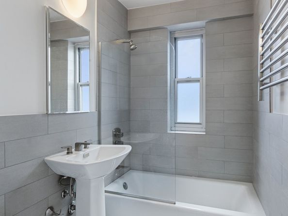 568 Grand Street J2004, New York NY 10002