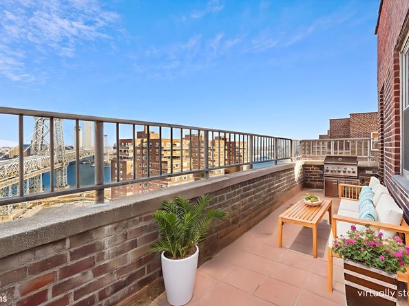 568 Grand Street J2004, New York NY 10002