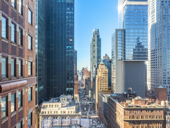 146 West 57th Street 34A, New York NY 10019