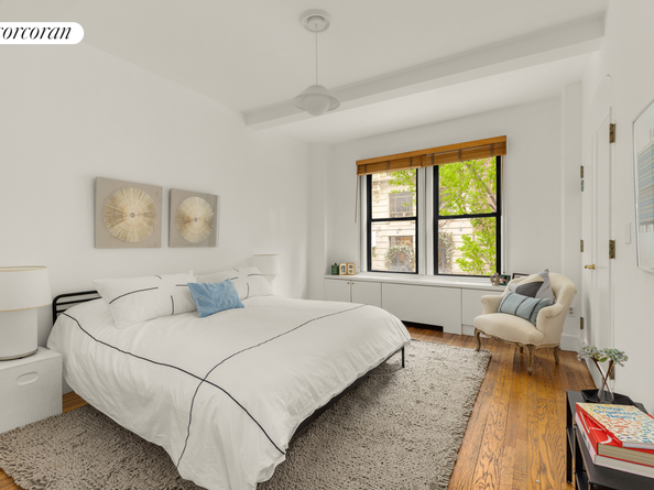 21 East 10th Street 2DE, New York NY 10003