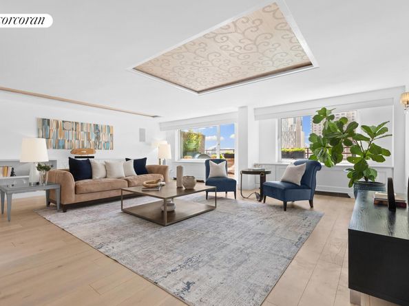 505 East 79th Street 19B, New York NY 10075