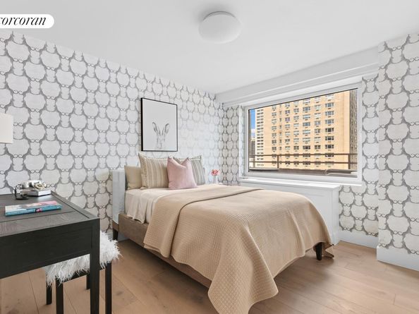 505 East 79th Street 19B, New York NY 10075