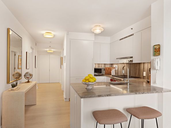 20 River Terrace 16N, New York NY 10007
