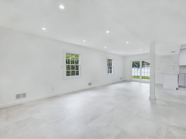 4330 Manhattan Avenue, Brooklyn NY 11224