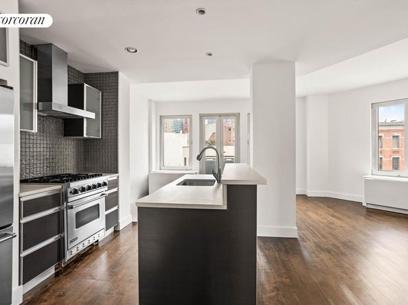 1050 Jackson Avenue 3A, Queens NY 11101