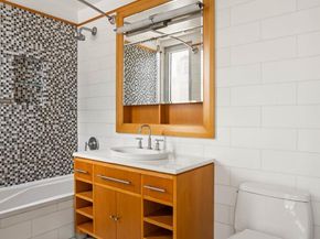 1050 Jackson Avenue 3A, Queens NY 11101