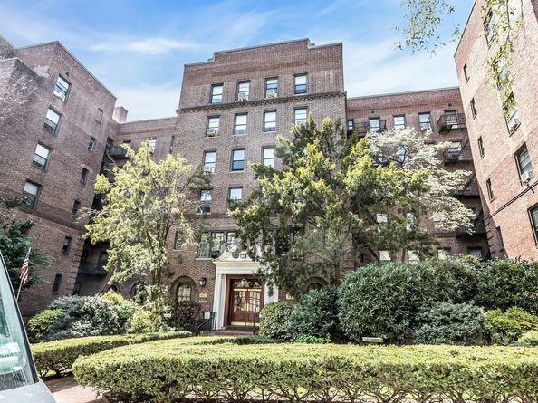 83-80 118th Street 3P, Queens NY 11415