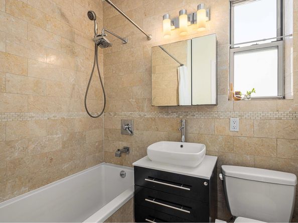 868 East 7th Street 6C, Brooklyn NY 11230