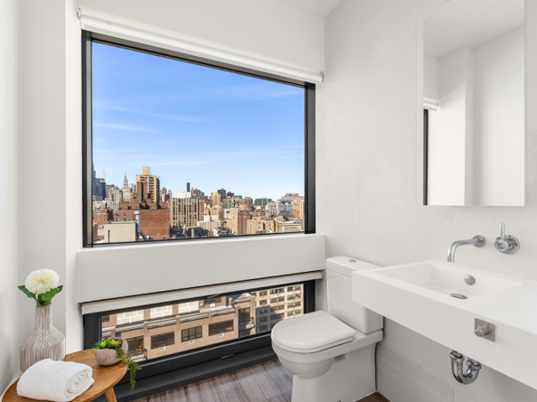 123 3rd Avenue PH18, New York NY 10003