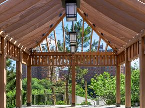 252 South Street 22J, New York NY 10002