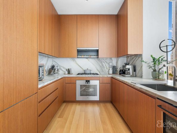 15 East 30th Street 20E, New York NY 10016