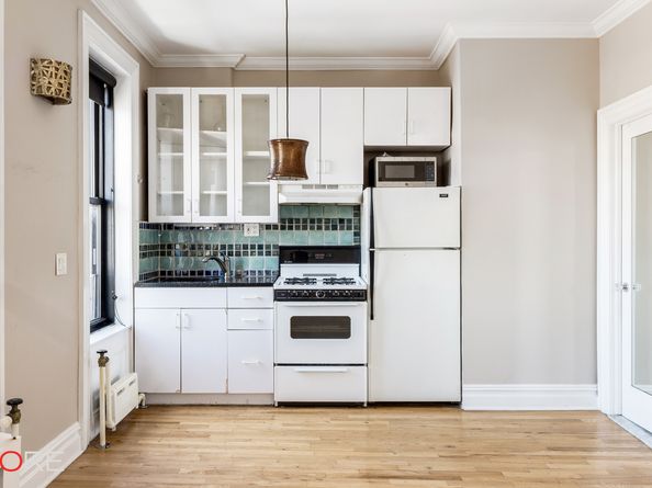96 Perry Street B21A, New York NY 10014