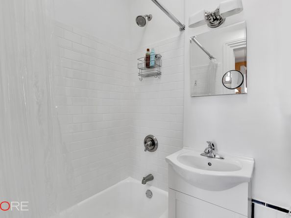 96 Perry Street B21A, New York NY 10014