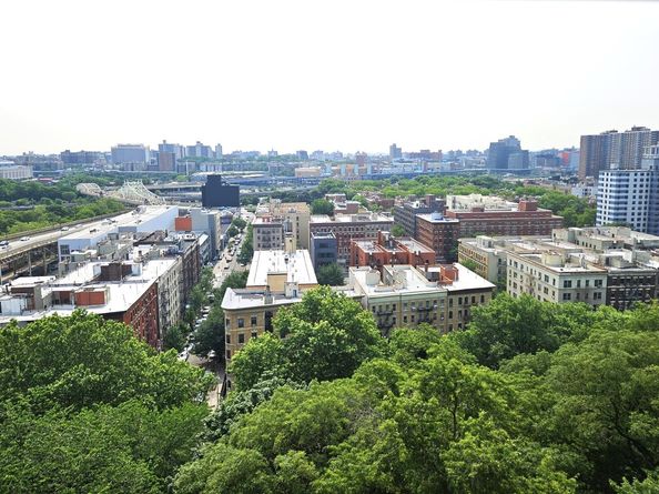 409 Edgecombe Avenue 8D, New York NY 10032