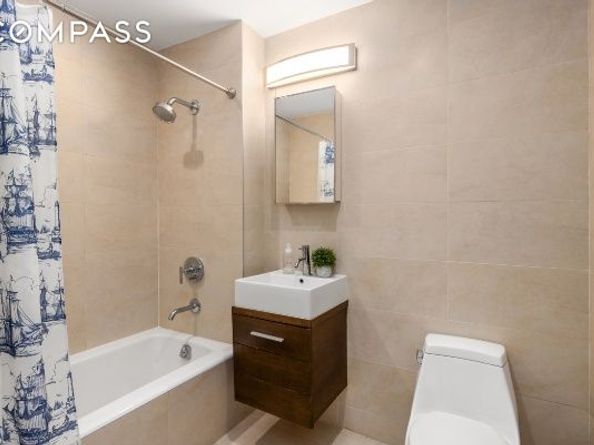 133 Water Street 3D, Brooklyn NY 11201