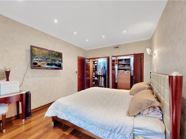 20 Corbin Place, Brooklyn NY 11235