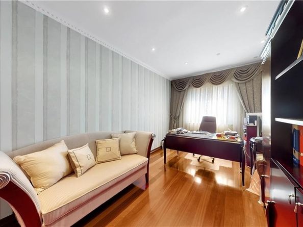 20 Corbin Place, Brooklyn NY 11235