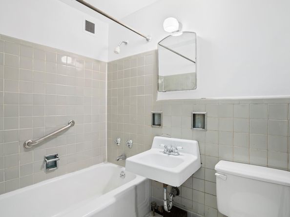 270 Jay Street 1D, Brooklyn NY 11201