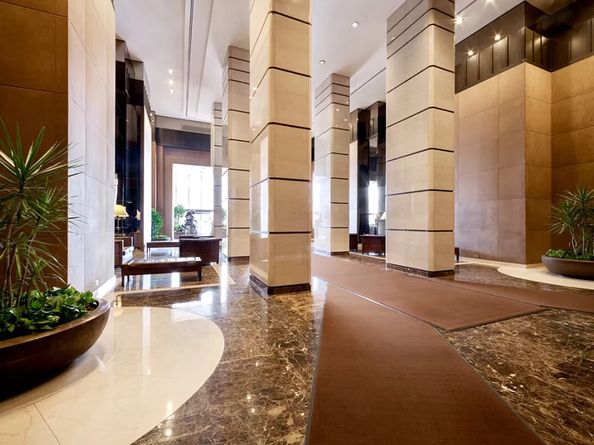 330 East 38th Street 56K, New York NY 10016