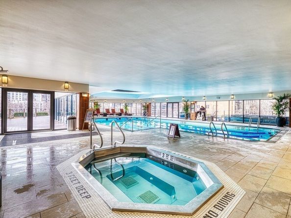 330 East 38th Street 56K, New York NY 10016