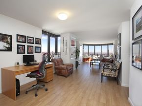330 East 38th Street 56K, New York NY 10016