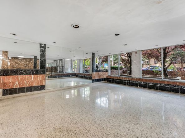 425 East 26th Street 5B, Brooklyn NY 11226