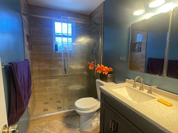 2524 Radcliff Avenue, Bronx NY 10469