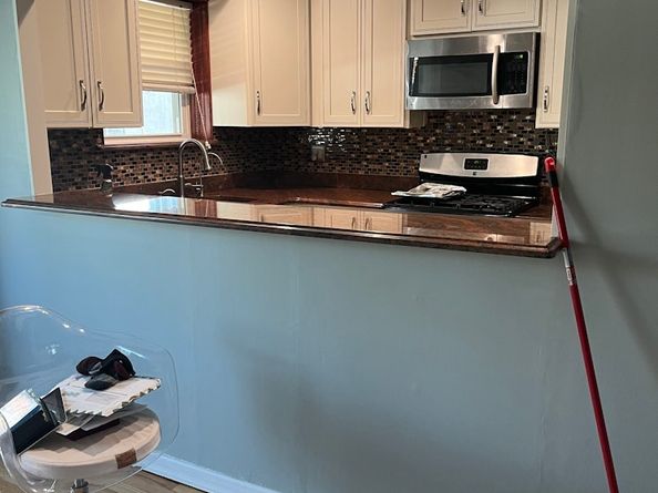 2524 Radcliff Avenue, Bronx NY 10469