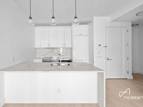 21-19 46th Avenue 4, Queens NY 11101