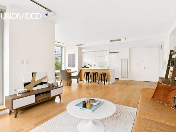 303 East 33rd Street 7F, New York NY 10016