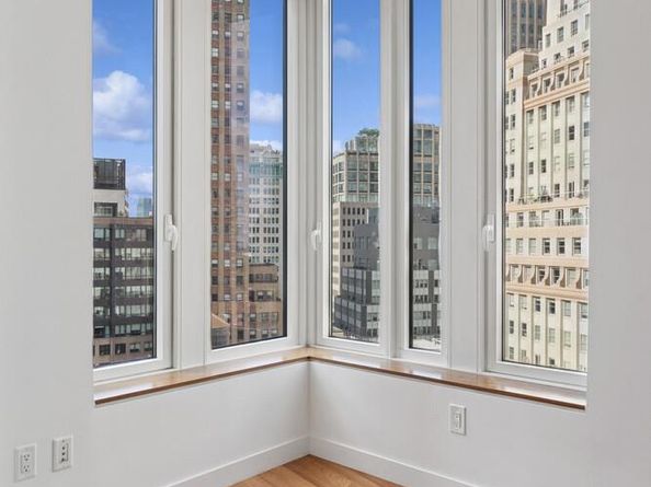 15 William Street 33I, New York NY 10005